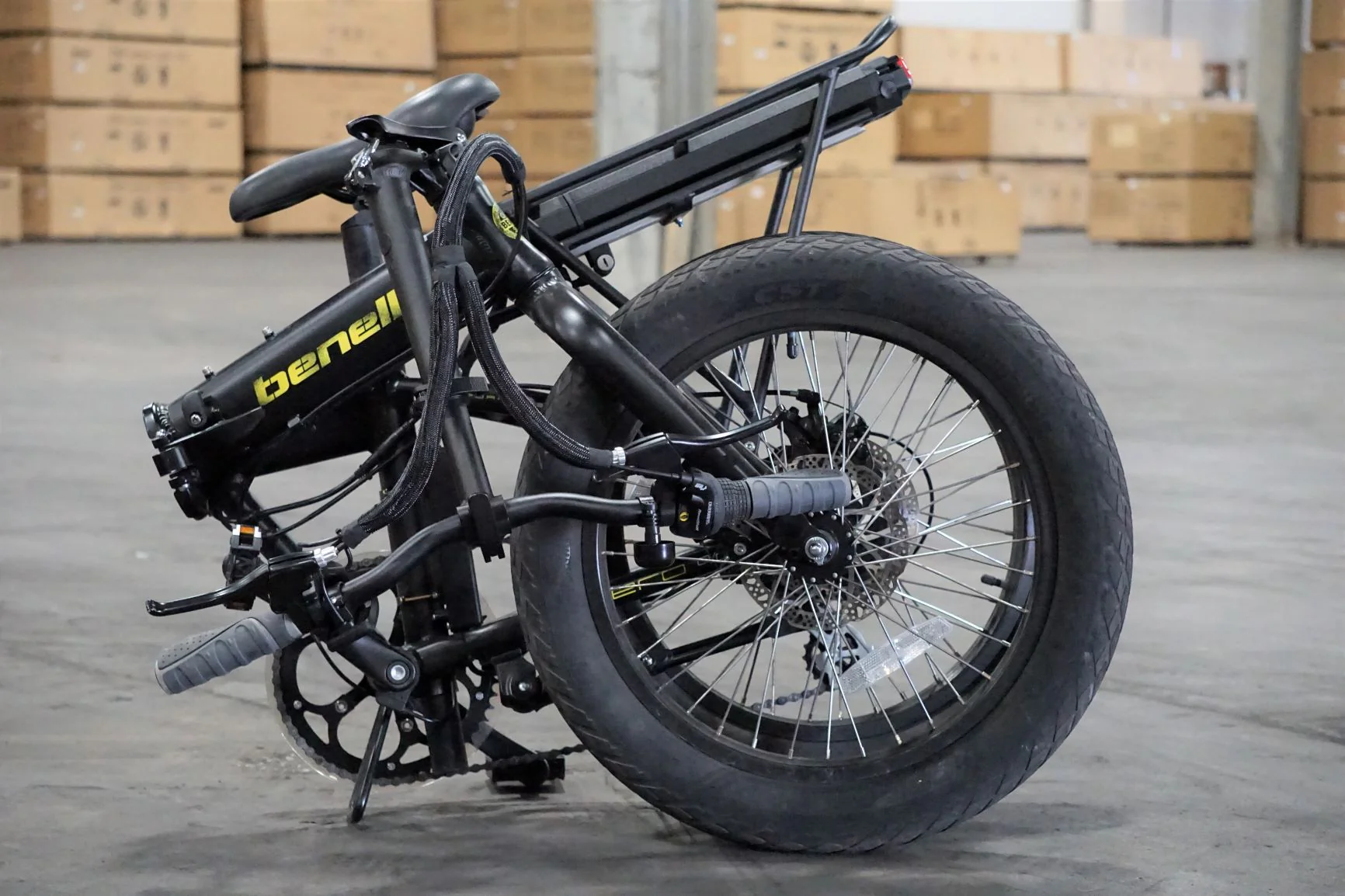 Benelli E-Fold 500-watt Folding Electric Bicycle - Image 8