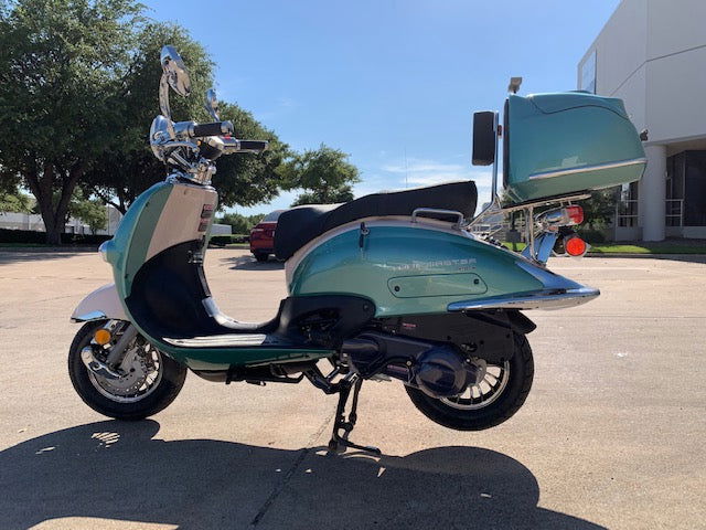 TrailMaster Sorrento 50cc Street Scooter, Ships Fully Assembled - Image 15