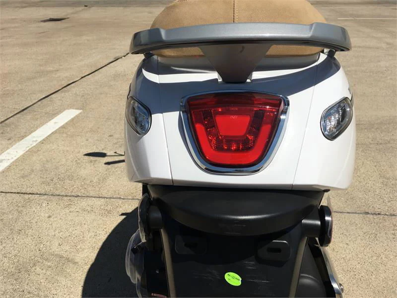 TrailMaster Turino 150cc Street Scooter, 12" Wheels - Image 21